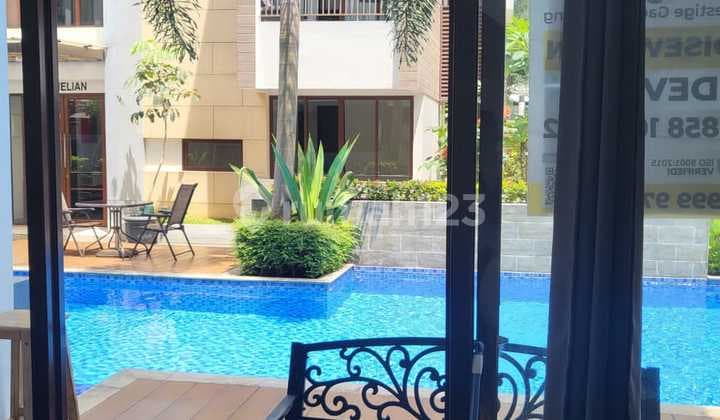 Vanya Park BSD 2 Floors Free IPL Furnished Facing the Pond