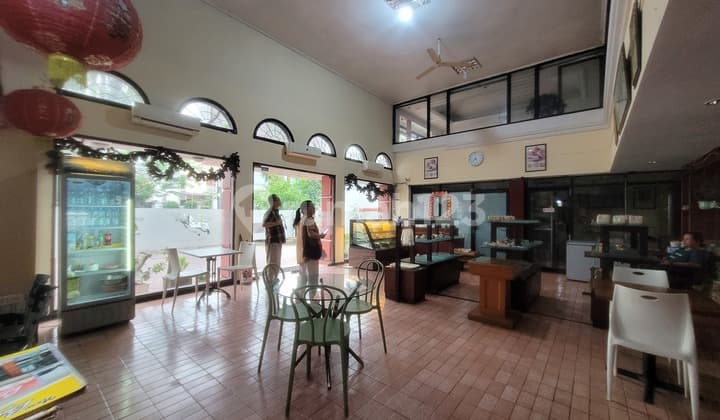 Sewa Rumah Usaha Pusat Kota Surabaya