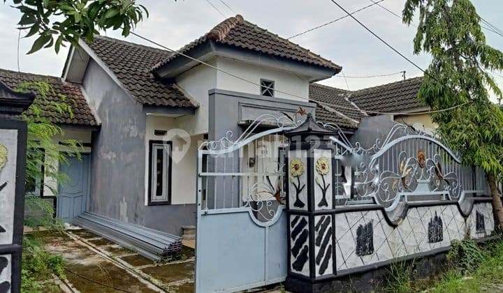 Rumah Perum Bumi Jabon SHM