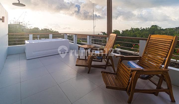 Oceanview Studio With Private Rooftop Jacuzzi