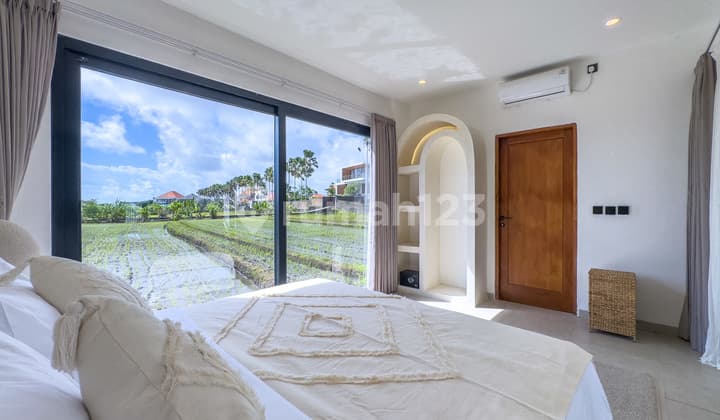 Menakjubkan Vila 2 Kamar Tidur di Tumbak Bayuh, Dekat Canggu