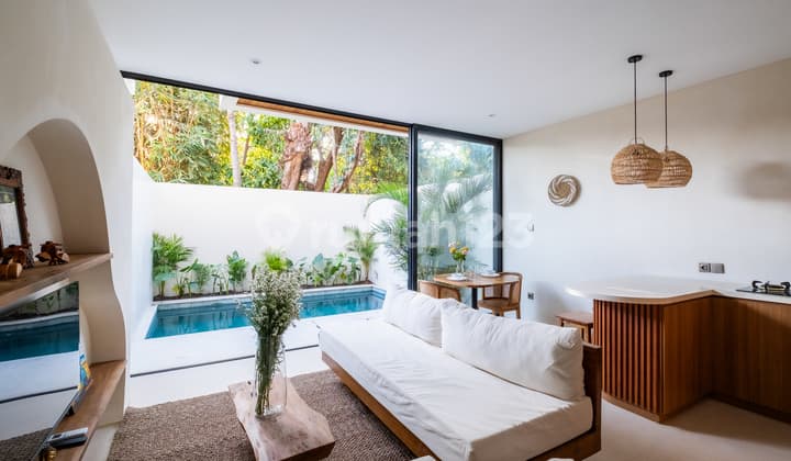 Brand New One Bedroom Townhouse Located in Strategic Location for Lease in Tumbak