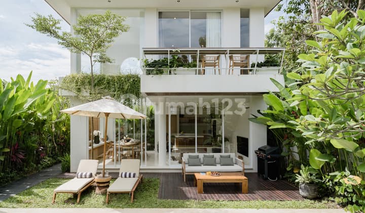 Sunset Rooftop Villa With Gwk View - Jimbaran