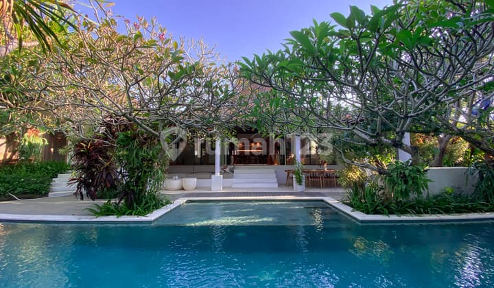 Freshly Renovated Estate with Large Open Space for Lease in Tumbak Bayuh