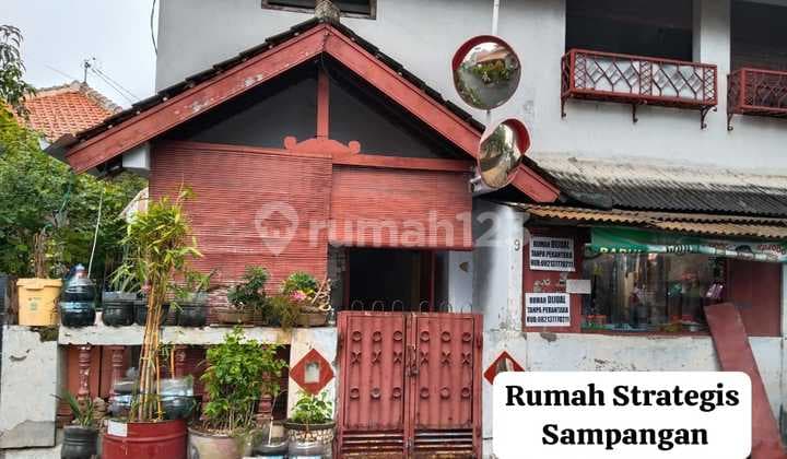 Second-Hand 2-Story House City Center Negotiable