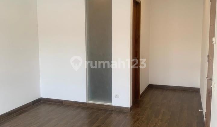 2 Rumah Bagus Shm Di Hegarmanah