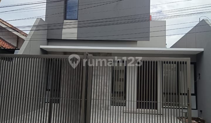 Rumah Baru Kembar Timur 2Lantai