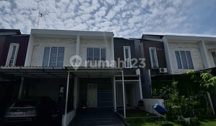 2 Lantai ~5 Menit ke Tol Margaasih Rumah Bagus