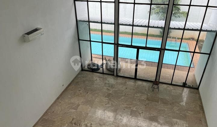 Nice House in Bangka Kemang South Jakarta with a Swimming Pool