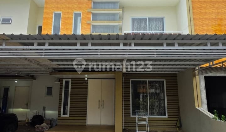 Disewakan Rumah Lokasi Premium Area Tdm Regency