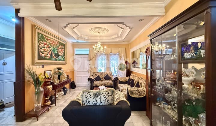 Fast Sale Rumah di Kebayoran Lama Furnished