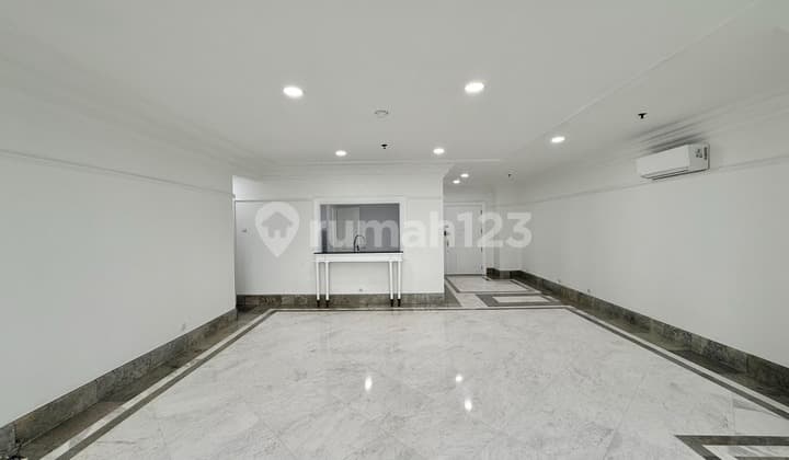 Fast Sale Permata Hijau Apartment 2 BR Unfurnished