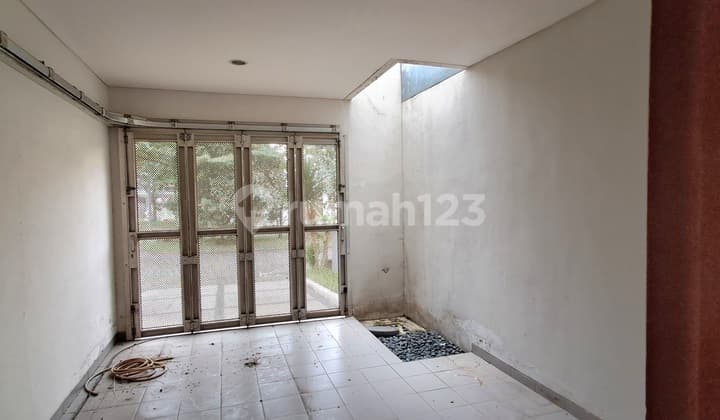 2-Story Wide House Facing North SHM Near BSD Shopping Center