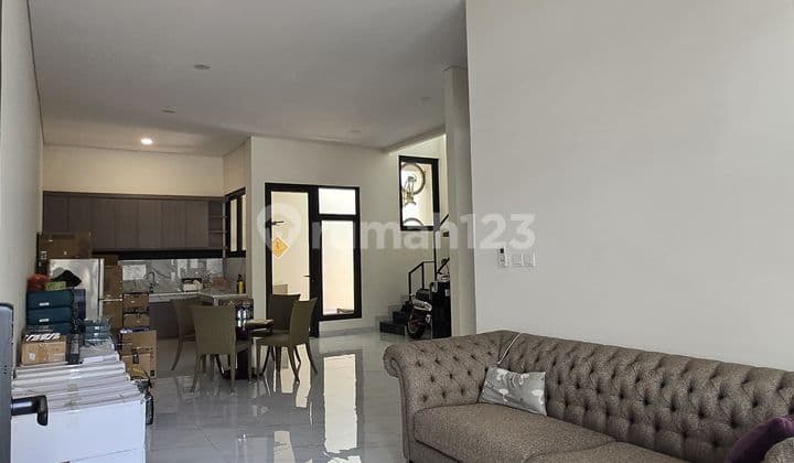 For Rent Brand New House at Villa Melati Mas 1