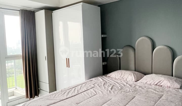 Semi-Furnished Studio Type Apartment Ready to Move in at BSD, South Tangerang