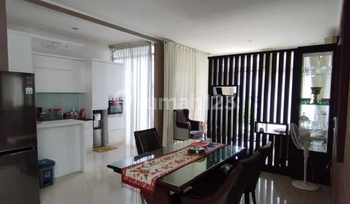 Rumah Mewah, Bagus, Siap Huni di Kebayoran Bintaro Sektor 7