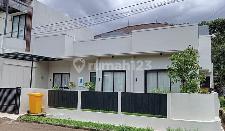 Beautiful House Fully Furnished Hook Position Bintaro Sector 9