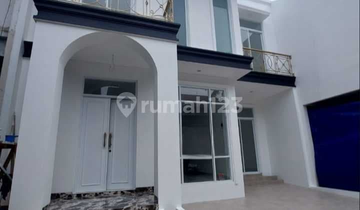 Rumah Bagus Classic Modern Siap Huni di Bintaro Sektor 9