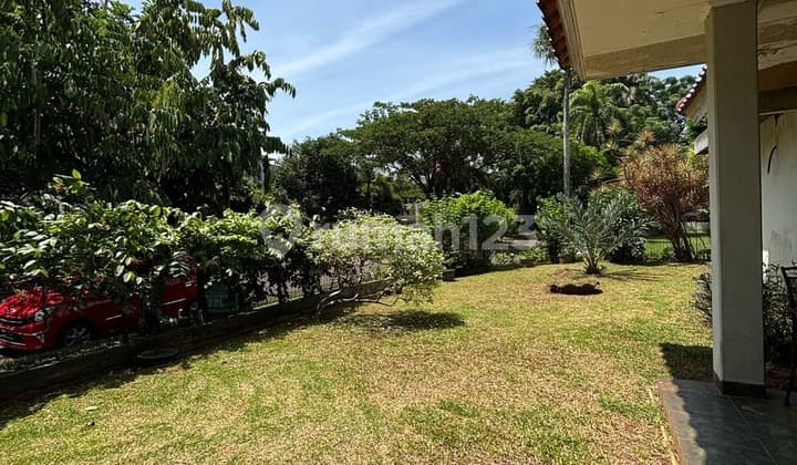 Dijual Cepat Dalam Cluster Mewah Posisi Hook di BSD Tangerang Selatan