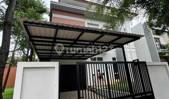 Rumah Bagus & Rapi 2 Lantai Siap Huni di Giri Loka BSD