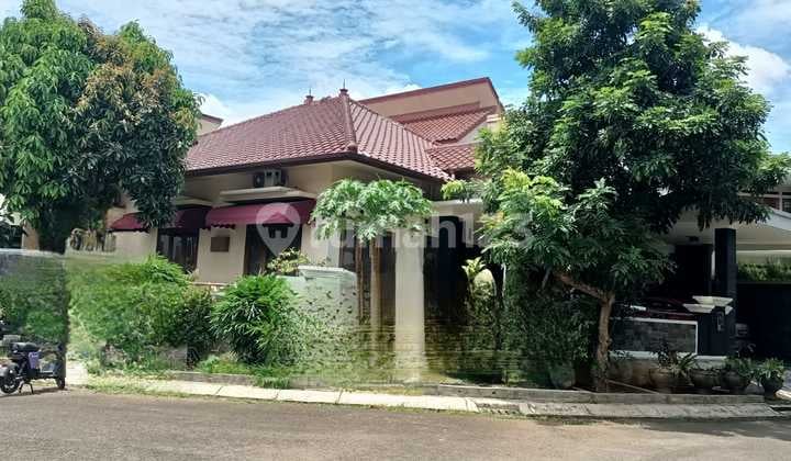 Rumah 1,5 Lantai Posisi Hook di Puri Bintaro Sektor 9