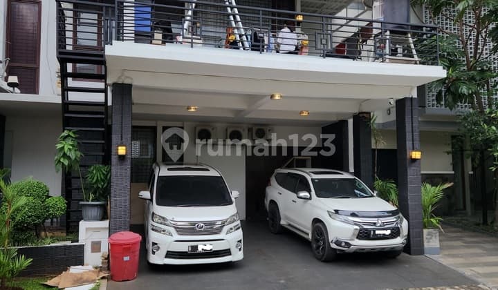 Newly Renovated Ready-to-Occupy House at Discovery Bintaro Sector 9