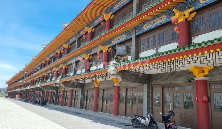 Disewakan Termurah Rukan Gandeng Shanghai Mega Kuningan Pik 2 Dengan Parkiran Luas