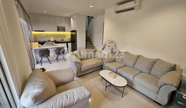 For Sale Hook House in PIK 2