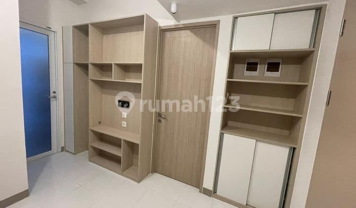 For rent: nice unit with FF in Tokyo Apartment combined 2BR + Studio (already broken in)