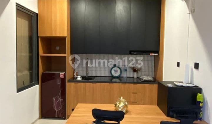 Dijual Rumah Rapih Ukuran 6x10 M2 Di The First Stone Cluster Agate, Gading Serpong
