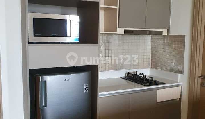 Disewakan Unit Di Apartemen Gold Coast, Pik, Fully Furnished Ukuran 90 M2dengan Harga 150 Jt/tahun