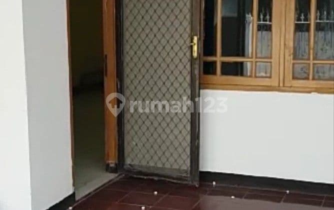 Turun Harga Rumah Standard 1 Lantai, Butuh Renovasi di Gading Griya Lestari, Jakarta Utara