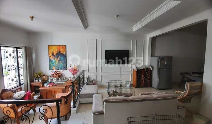 Rumah 2 Lantai 4+1 Kt Bagus, Bersih, Rapih Di Gading Grande, Kelapa Gading, Jakarta Utara