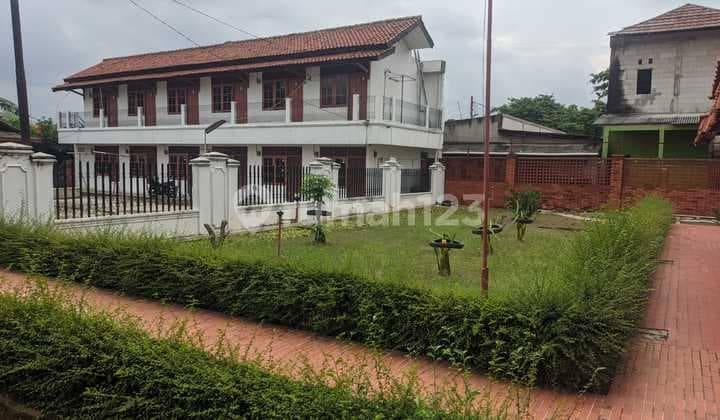 Di Jual Rumah Hitung Tanah Saja di Komp Pertamina Cakung