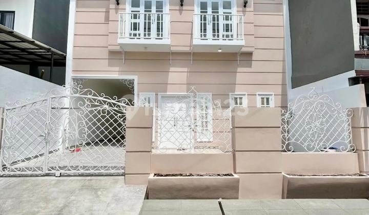 Dijual Rumah 2 Lantai di Jl. Barito, Galaxy, Jakamulya, Bekasi