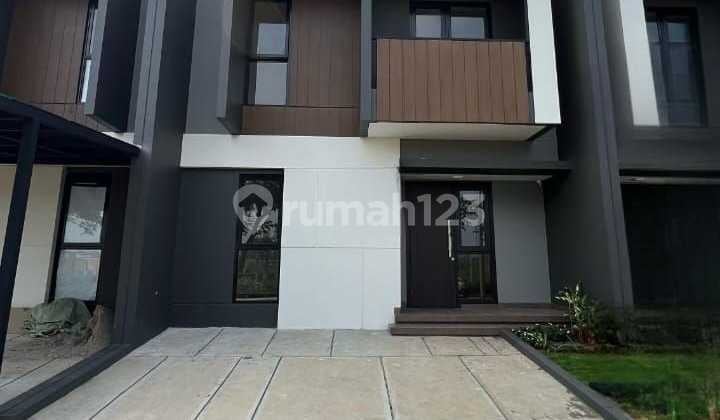 Disewakan Rumah Di Cluster Regia Summarecon Crown Gading