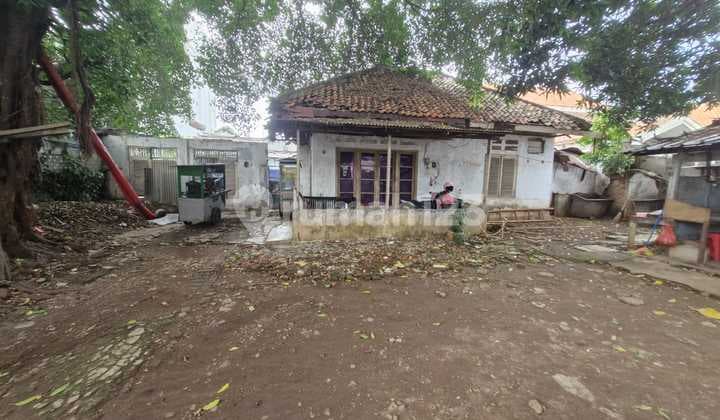 Dijual Rumah Tua Hitung Tanah Saja Di Utan Kayu Jakarta Timur