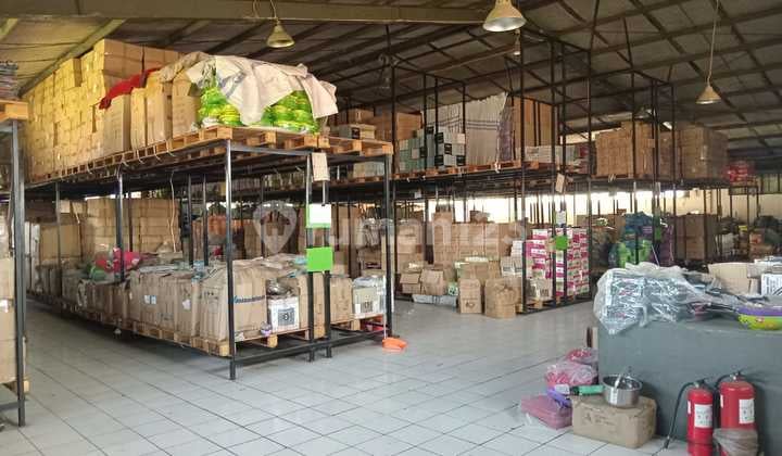 Di Jual Gudang 2 Lantai , di Jl Caringin , Bandung