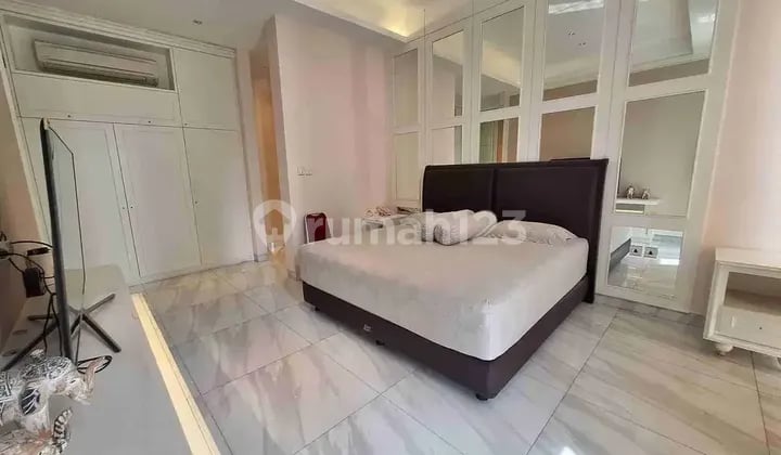 Dijual Rumah Mewah & Siap Huni di Artha Gading