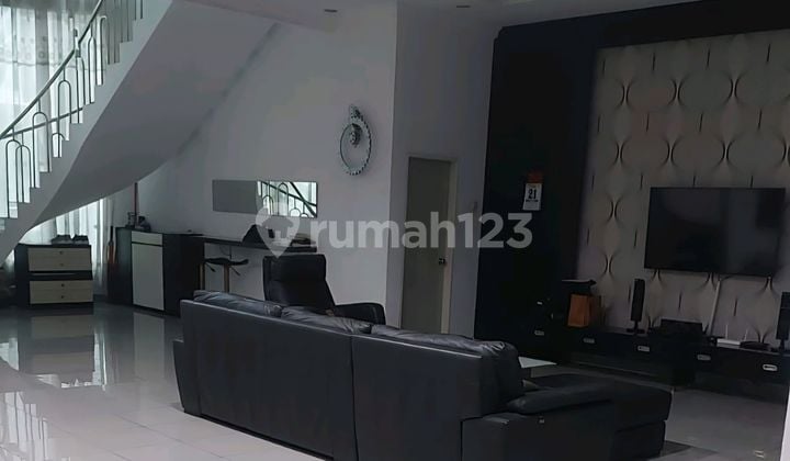 Dijual Rumah Siap Huni di Villa Gading Indah