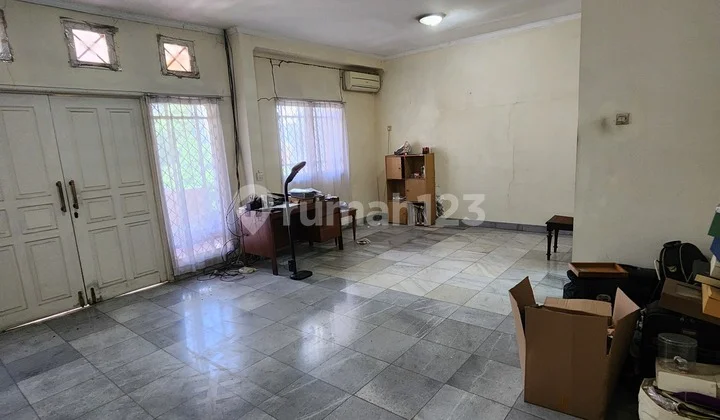 Dijual Rumah Standard di Villa Gading Indah