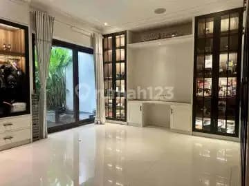 Dijual Rumah dengan Interior Cakep & Siap Huni di Sunter