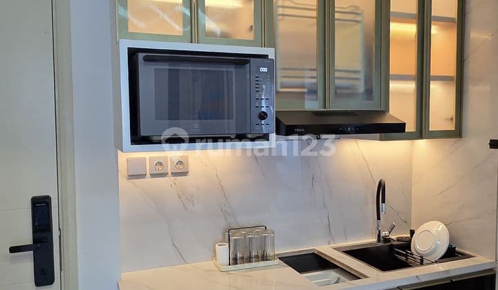 Amor New Gres Furnish Luxury Apartment Above Pakuwon City Mall East Surabaya