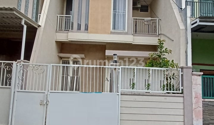 House for Sale on Mulyosari Street, Mulyorejo, Surabaya