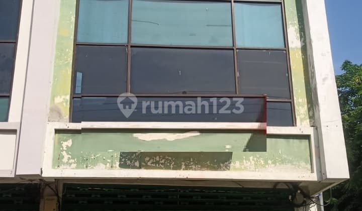 Disewakan Ruko 3 Lt di Rungkut Megah Raya Surabaya