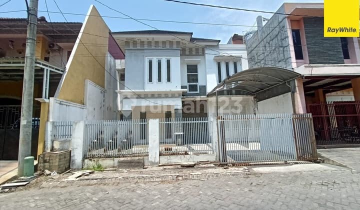 Dijual Rumah SHM di Gianyar Gununganyar Surabaya