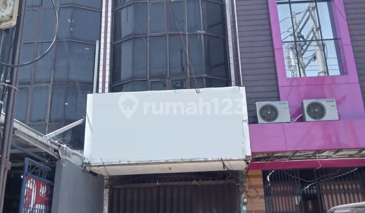 For Rent: 3-Story Shophouse in Kapas Krampung, Surabaya For Rent: 3-Story Shophouse in Kapas Krampung, Surabaya