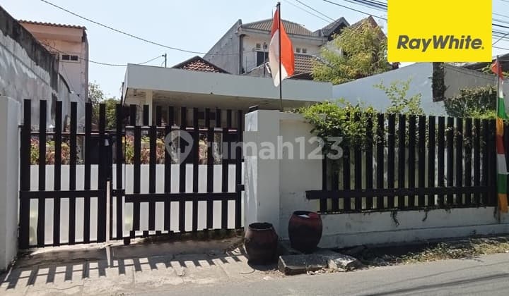 Dijual Rumah di Nol Jl Raya Pacar Kembang Surabaya Timur