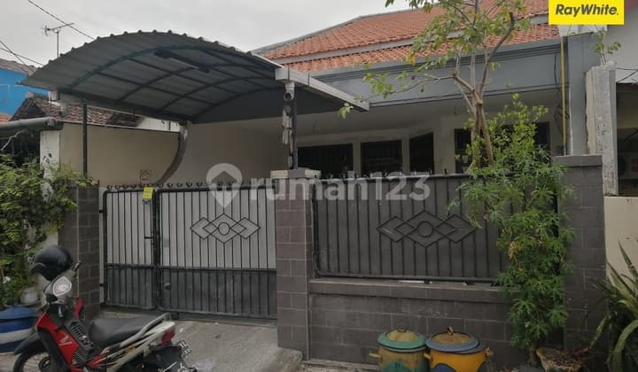 Dijual Rumah di Jl Ngagel Tirto Surabaya