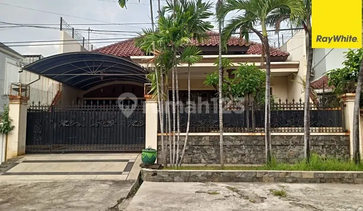 Dijual Rumah SHM di Jl Jemursari Surabaya